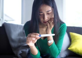 Deborah: “Hoe Vertel Ik mijn beste vriendin met een sterke kinderwens dat ik zwanger ben?”