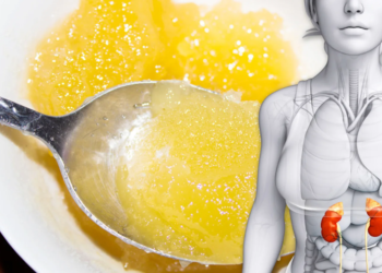 Eet elke avond een lepel honing en kijk wat er met je lichaam gebeurt!