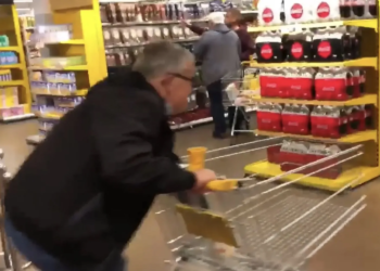 Man scoort recordbedrag tijdens eén minuut gratis winkelen bij de Jumbo