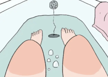 Iedere vrouw doet minimaal één van deze 7 als ze alleen in de badkamer is