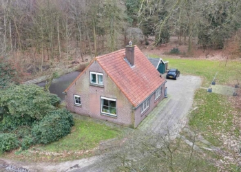 Ja het is nog mogelijk: vrijstaande Funda villa in de bossen voor €165.000