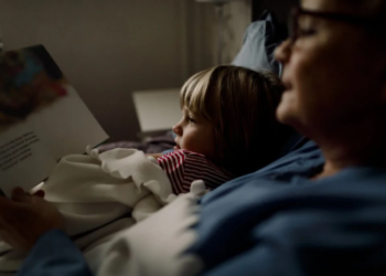 Nienke: “Mijn dochter vindt me een gevaar voor mijn kleinkind”