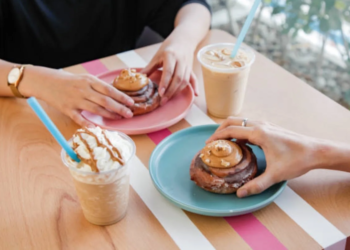 Mijn beste vriendin wast haar handen niet na een toilet bezoek, dit gaat ten koste van onze vriendschap