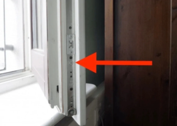 Op jouw raam met dubbele beglazing zit een schroef, wist je dat je daar dit mee moet doen?