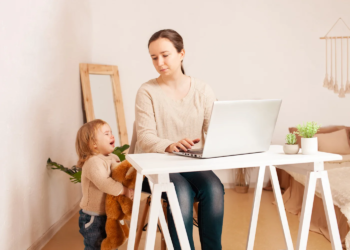 Faith (34): “Mijn kinderen staan niet op de eerste plaats”