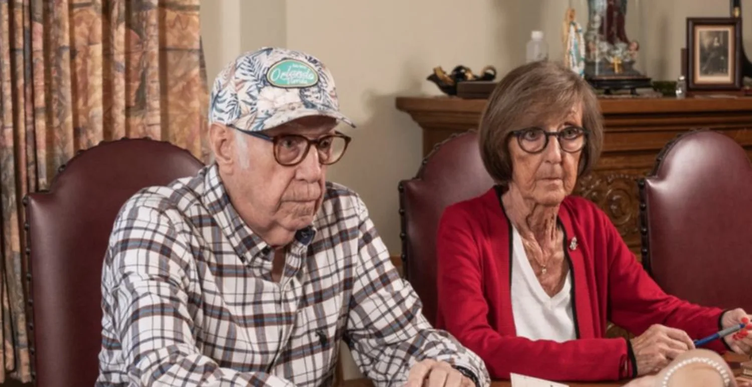 Jan (86) en Rita (72) gevangen in een financiële nachtmerrie:”Wij komen niet bij ons pensioen en bank zegt niet waarom”