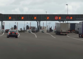 Let op: Voor deze Nederlandse snelweg zal je binnenkort tol betalen!