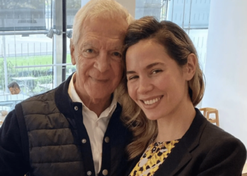 Elina (30) is verliefd op 76-jarige multi-miljonair: “Ik val op zijn innerlijk”