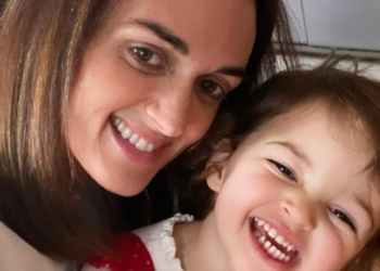 Haar lange strijd: 18 jaar pijn en 20 dokters later eindelijk diagnose endometriose