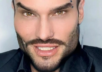 Eng: Levende Nostradamus heeft angstaanjagende waarschuwing voor 2024