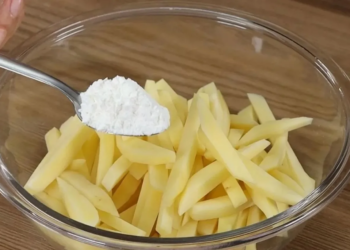 Dit simpele ingrediënt zorgt ervoor dat je frietjes super krokant worden