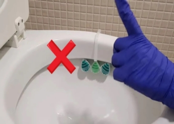 Blijkbaar hang je je toiletblok al je hele leven verkeerd op. Wist jij dit?