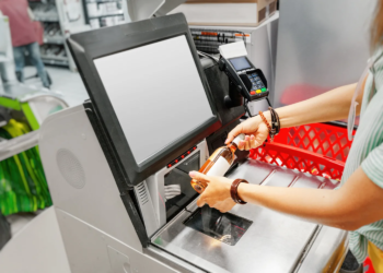 Gefrustreerd bij de zelfscan, ik weiger dit nu om meerdere redenen: “Het voelt gewoon als een verhoor”