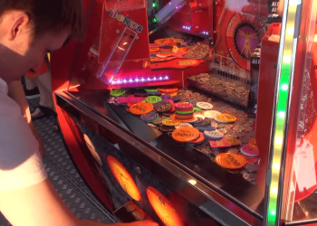 Experts laten ons weten hoe je kan winnen bij het beroemde kermis spel “Muntenschuiver”