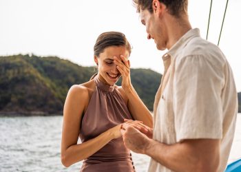 Mark: “Ik ben boos omdat mijn toekomstige vrouw mijn aanzoek ring niet draagt”