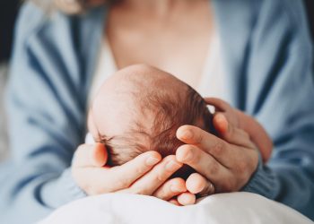 Charlotte’s baby bleek tóch een meisje: “Ik ben stiekem teleurgesteld”