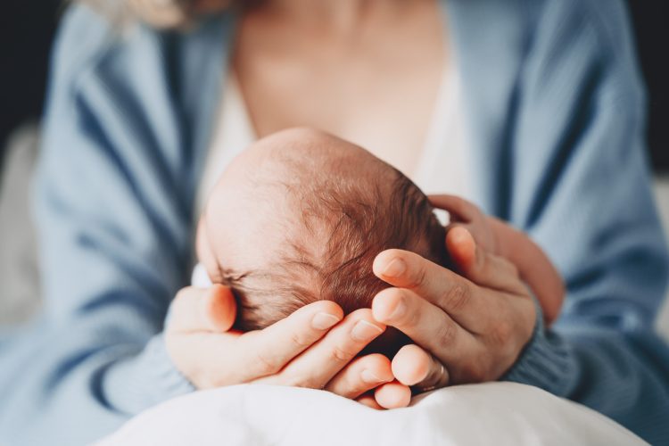 Charlotte’s baby bleek tóch een meisje: “Ik ben stiekem teleurgesteld”