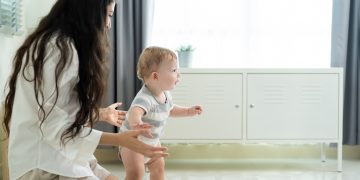De eerste twee jaar: Wat je kunt verwachten van de ontwikkeling van je baby