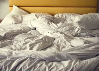 Opgelet! Dít is waarom je bed opmaken slecht is voor je gezondheid! (ik doe het nu nooit meer)