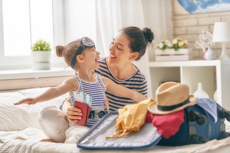 Ontspannen op reis met jonge kinderen: Handige reistips voor gezinnen met jonge kinderen