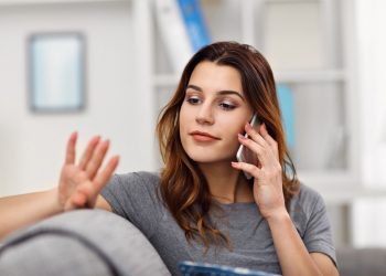 Julia: ‘Ik wil niet meebetalen aan de huur en rekeningen van mijn vriend’