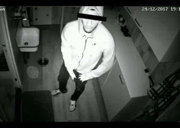 112-nieuws: Let op! Slimme deurbel is juist onwijs handig voor inbrekers