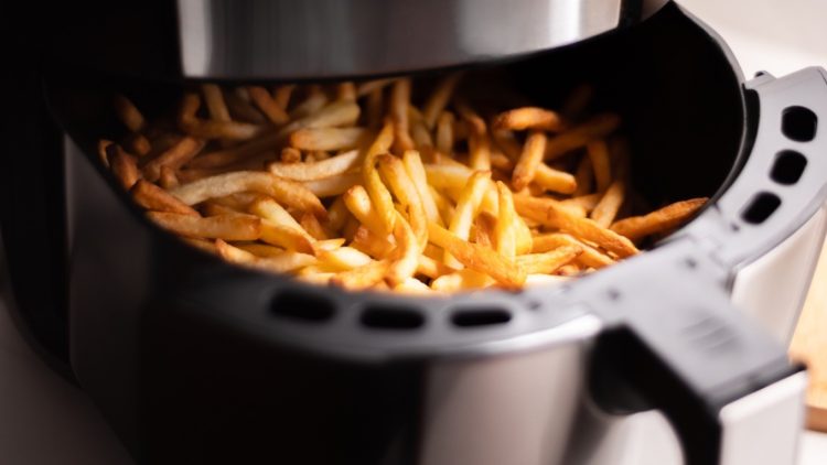 Keuringsdienst van Waarde: ‘Koop deze friet niet het is oplichterij’