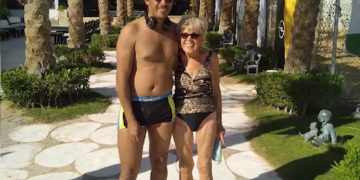 iris (80): ” Mijn vriend Mohammed is geen golddigger!”