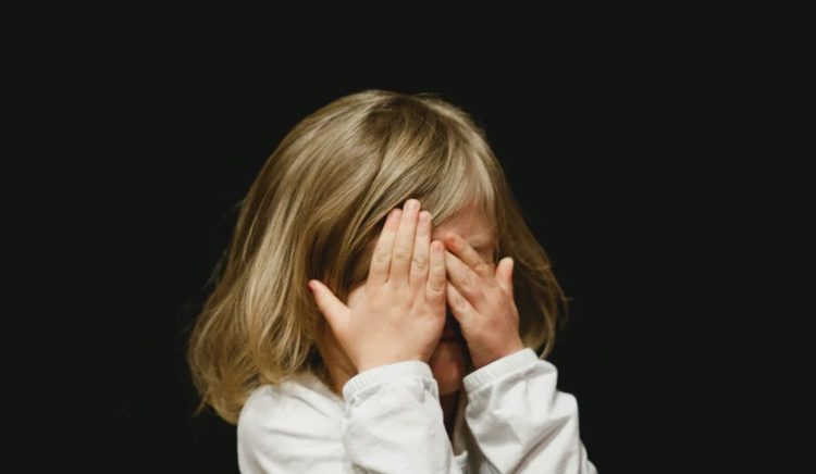 Dilemma: ‘Mijn beste vriendin neemt altijd haar irritante kind mee’