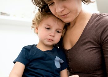 Lenie: “Ik irriteer me aan de opvoedmethode van mijn schoonmoeder”