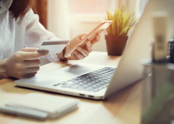 Schokkende gevaren onthuld: waarom je beter geen gebruik maakt van niet-Europese webshops