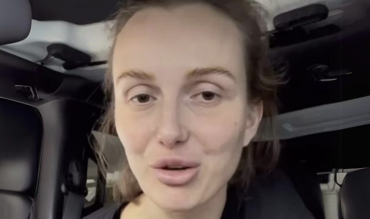 Susie (31): ‘Ik houd mijn kinderen thuis van school omdat ik te aantrekkelijk ben.’