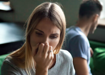 Ellen’s geheime dubbelleven: ze heeft een man én een minnaar