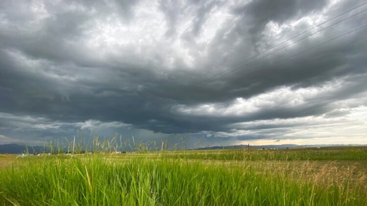 Meteorologen kondigen noodweer aan: “Op deze plekken gaat het helemaal los”