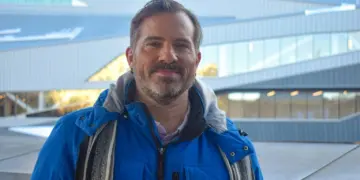 Florian wil niet dat zijn dochter (16) met haar vriendje op vakantie gaat: ‘Doet ze maar als ze 18 is’