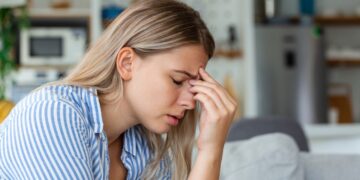 Emily’s geheim: ‘Ik lieg tegen mijn man die graag kinderen wil over de pil en het breekt me op’