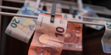 Gescheurd geld? Mag dit geweigerd worden als je ermee wilt betalen?