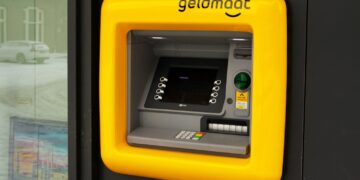 Slecht nieuws voor contant geld betalers: ‘Limiet komt er nu echt aan’