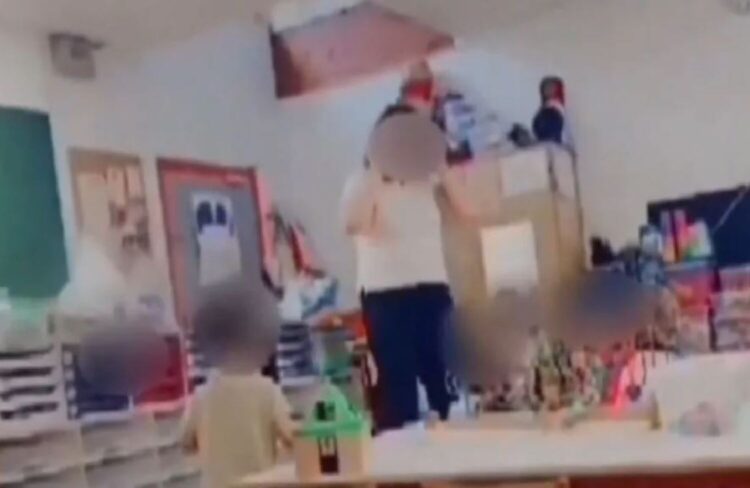 Video: Kleuterjuf mishandelt huilend kind van 3 jaar: de schokkende beelden gaan viraal