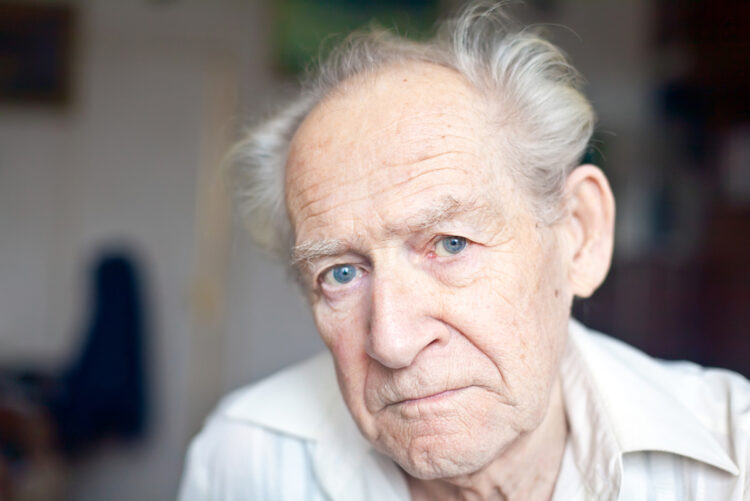 Hans (62): “Mijn geloofsovertuiging zorgen ervoor dat ik mijn kleinkinderen niet meer mag zien”