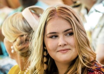 Foto’s: Prinses Amalia straalt: ‘Ze zit iedere dag in de sportschool!’