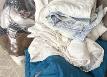 Dit is waarom je altijd je beddengoed moet wassen vóór het eerste gebruik, ik wist dit echt niet!