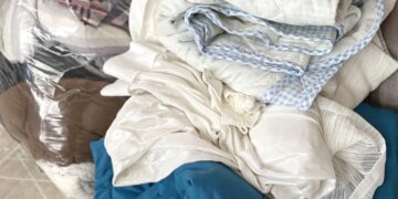 Dit is waarom je altijd je beddengoed moet wassen vóór het eerste gebruik, ik wist dit echt niet!