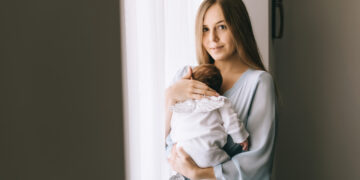 Rosanne (32) weigert kraamcadeaus: “Mensen kijken me raar aan als ik zeg dat ik het niet wil”