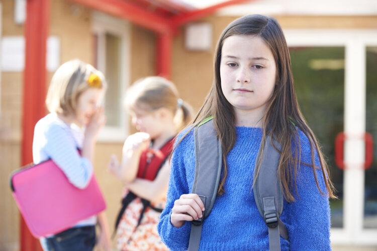 Eline’s dochter worstelt met nieuwe juf: ‘Ze gaat vaak huilend naar school’