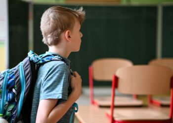 Zoontje van Annette wordt zelden uitgenodigd voor kinderfeestjes: ‘Zielig’