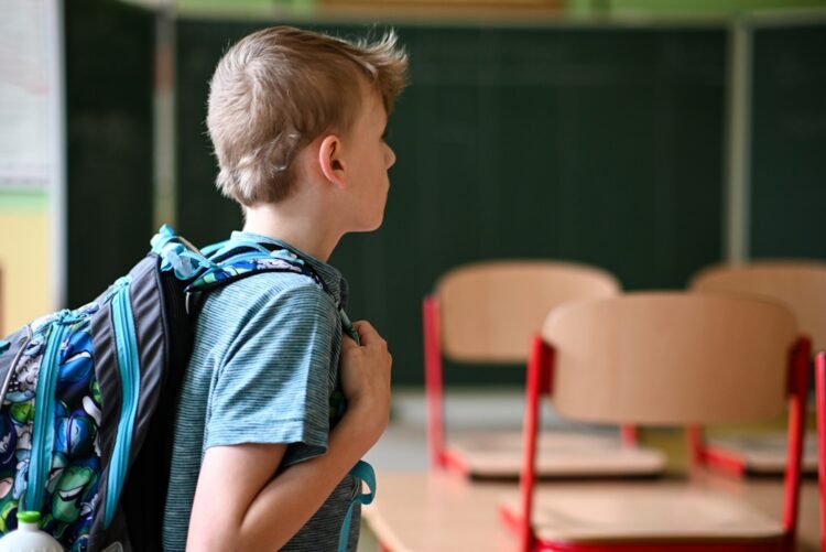 Zoontje van Annette wordt zelden uitgenodigd voor kinderfeestjes: ‘Zielig’