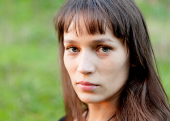 Inez (39): ‘Ik vind dat mensen zonder diploma geen stemrecht moeten hebben’