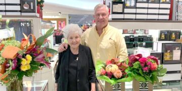 90-jarige werkte 74 jaar bij hetzelfde bedrijf zonder ooit afwezig te zijn en stopte vanwege deze reden