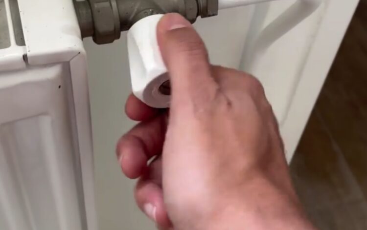 Slim besparen: Zo kan je jouw woning simpel warmer houden en dat binnen 1 minuutje!